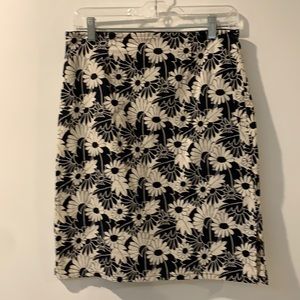 BP Floral Skirt Black White